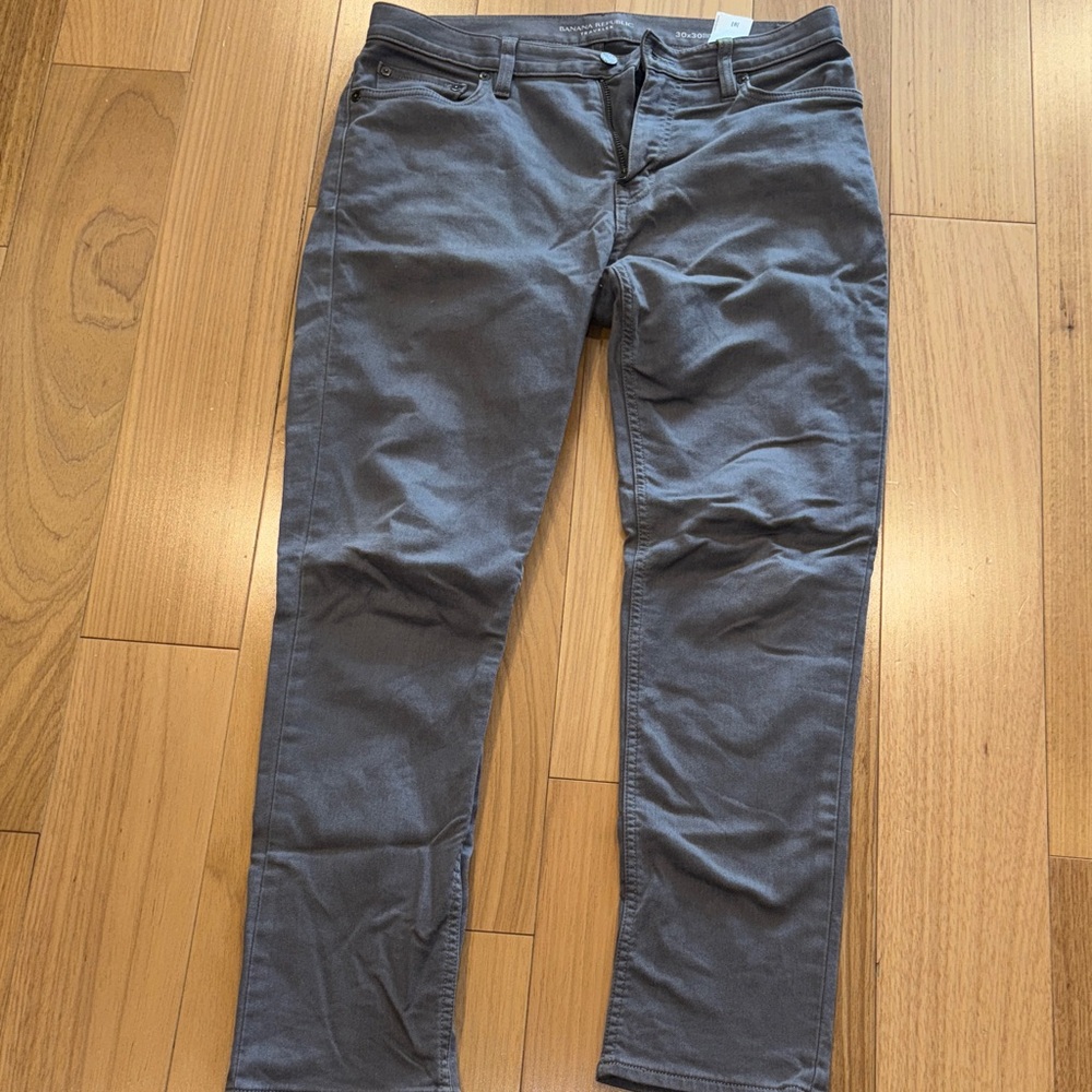 Slim fit traveler Gray Pants